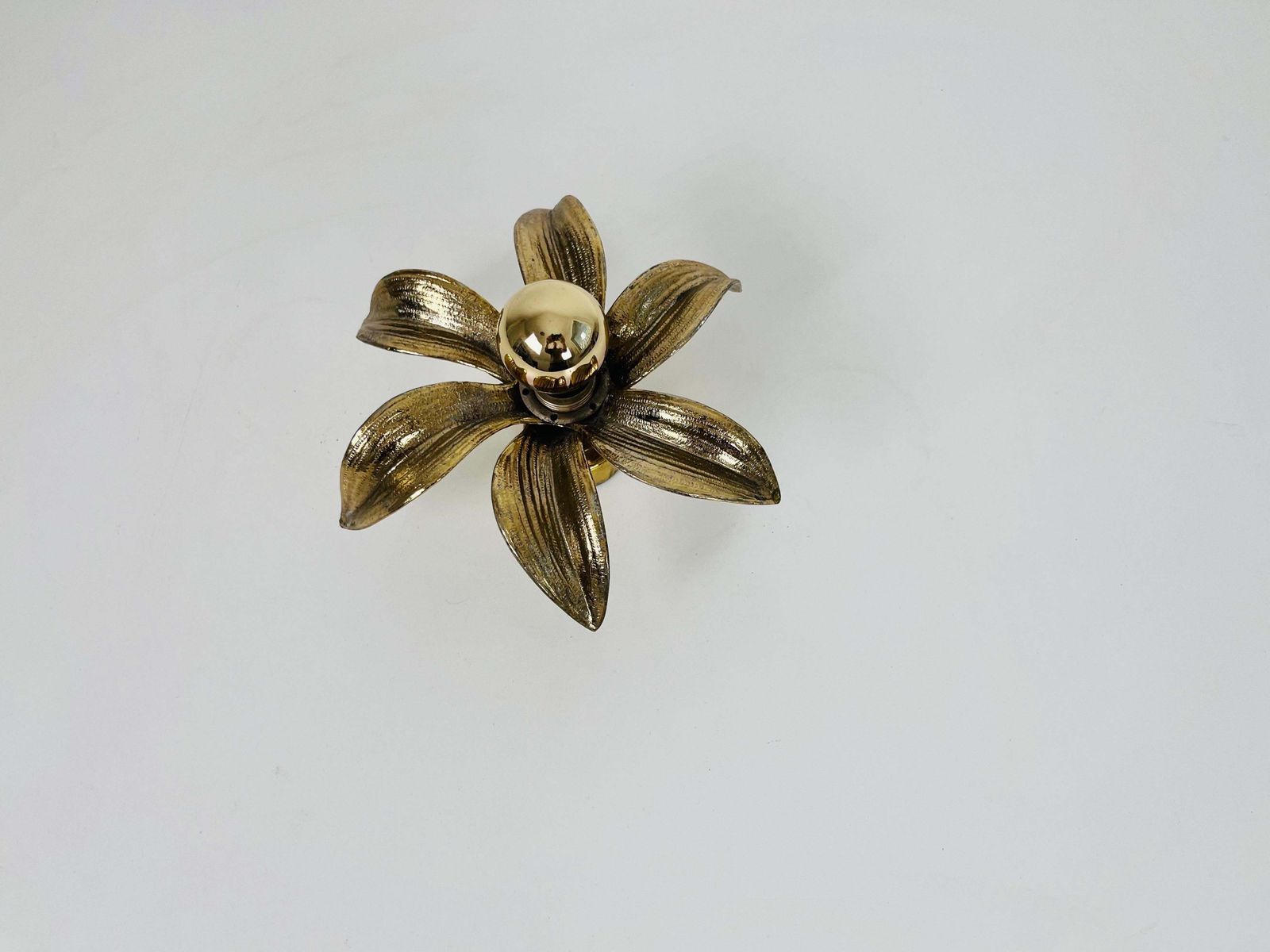 Set Of 2 Golden Florentine Flower Shape Flushmounts By Willy Daro For Massive photo buy