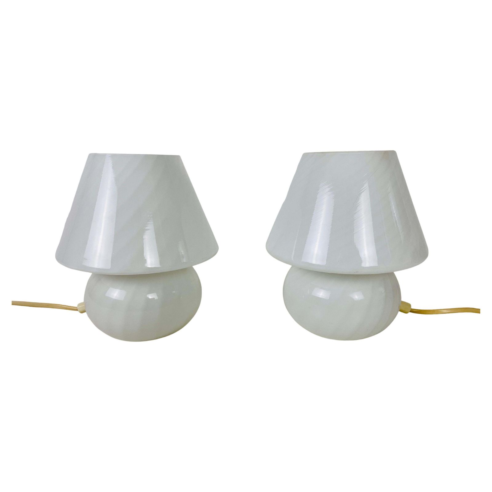 838.0 Pair Of Vetri D‘Arte Murano Glass Mushroom Table Lamps, Italy, 1970s photo