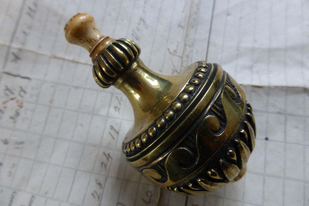 Ornate Antique Brass & Bone Electric Butler Bell Box Push   Light Pull