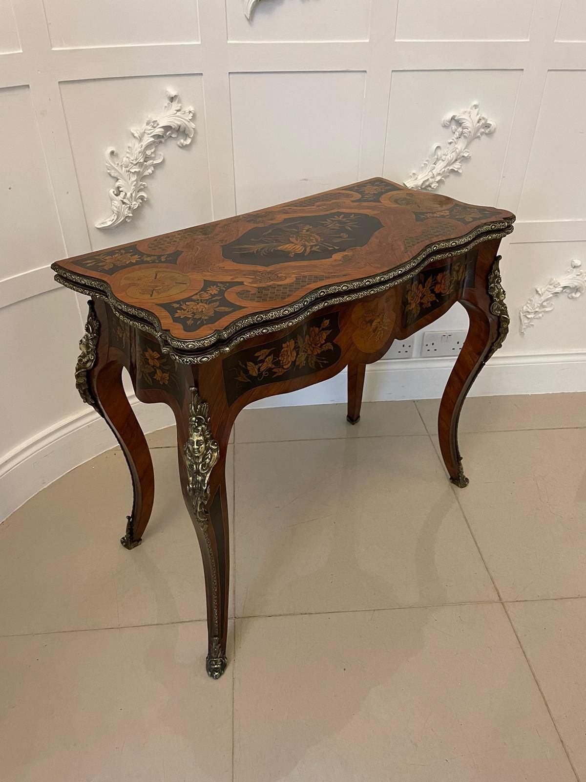 Fine Quality Antique 19th Century French Kingwood Marquetry Inlaid Ormolu Mounted Card Table