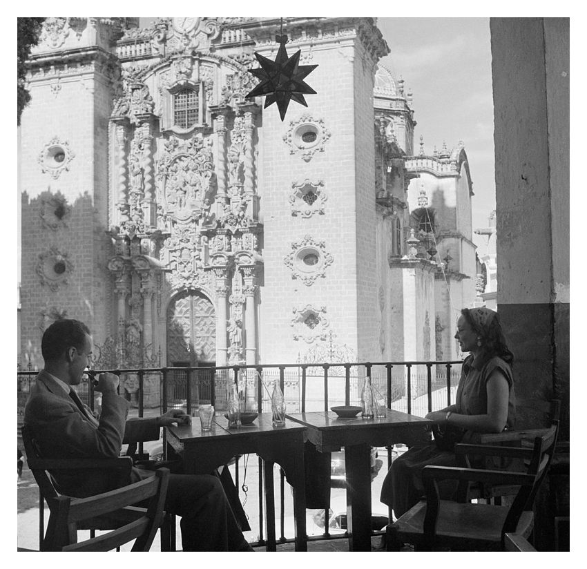 Café Mexico 20x20" Silver Gelatin Fibre Print