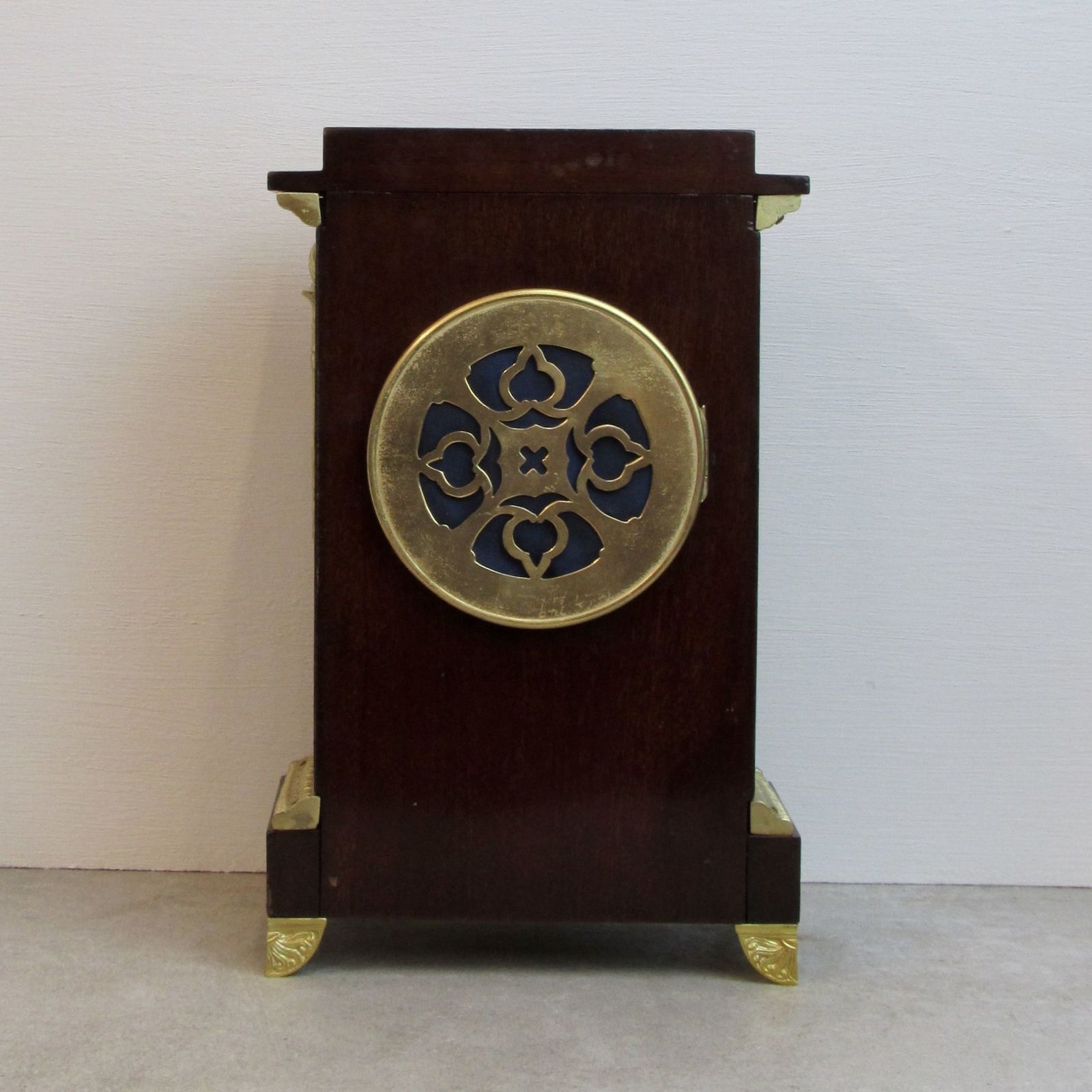 19th Century Mahogany And Gilt Mounts Mantle Clock By Marti. photo vinterior