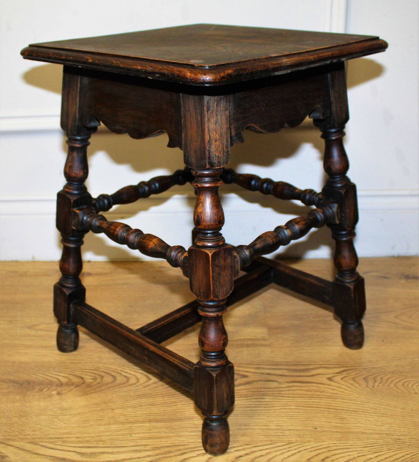 Victorian Gothic Antique Side Table Vintage Wooden Arts And Crafts Hall Desk Industrial Occasional Coffee