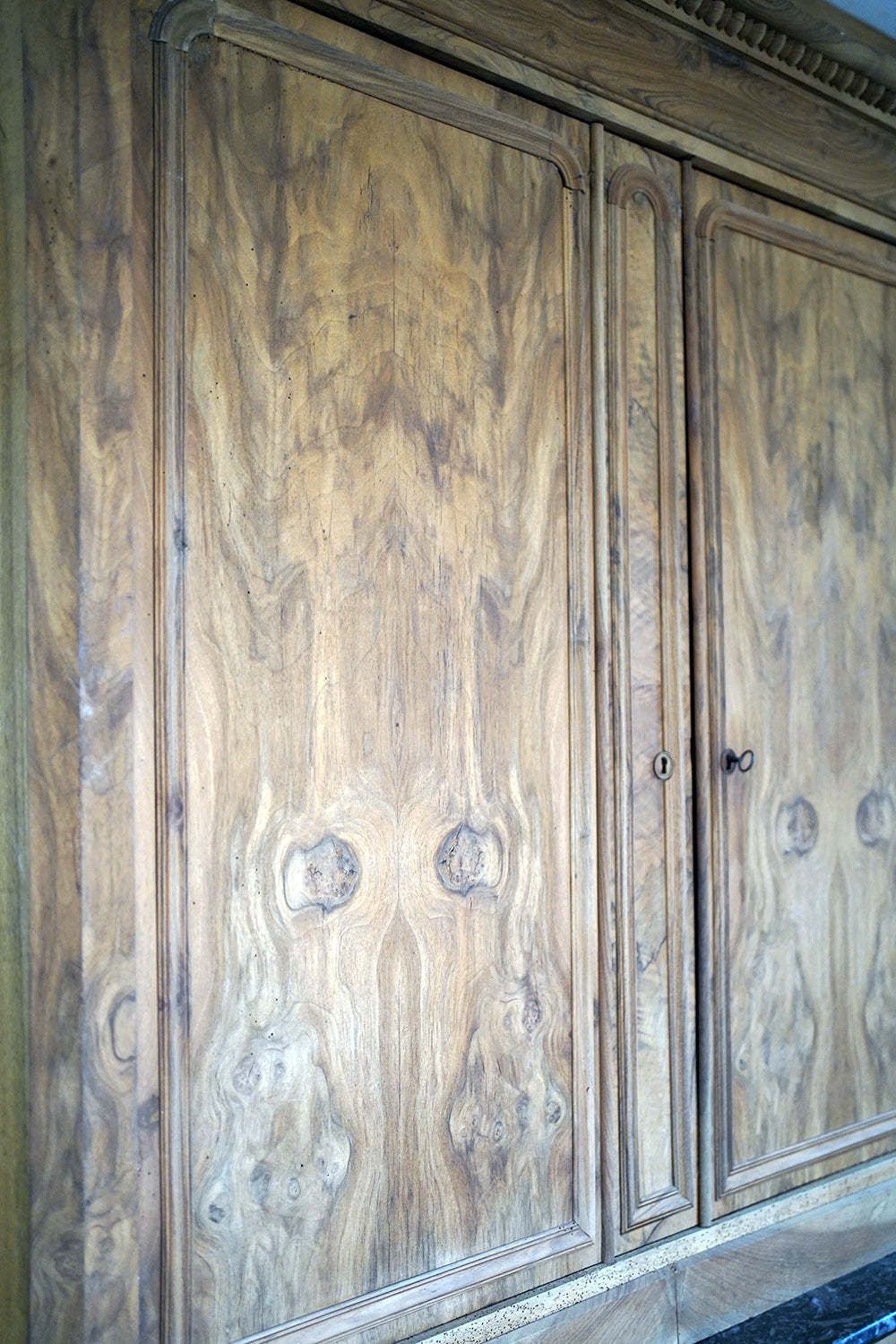 A Late 19thc French Walnut Buffet Deux Corps C.1890 photo Furniture