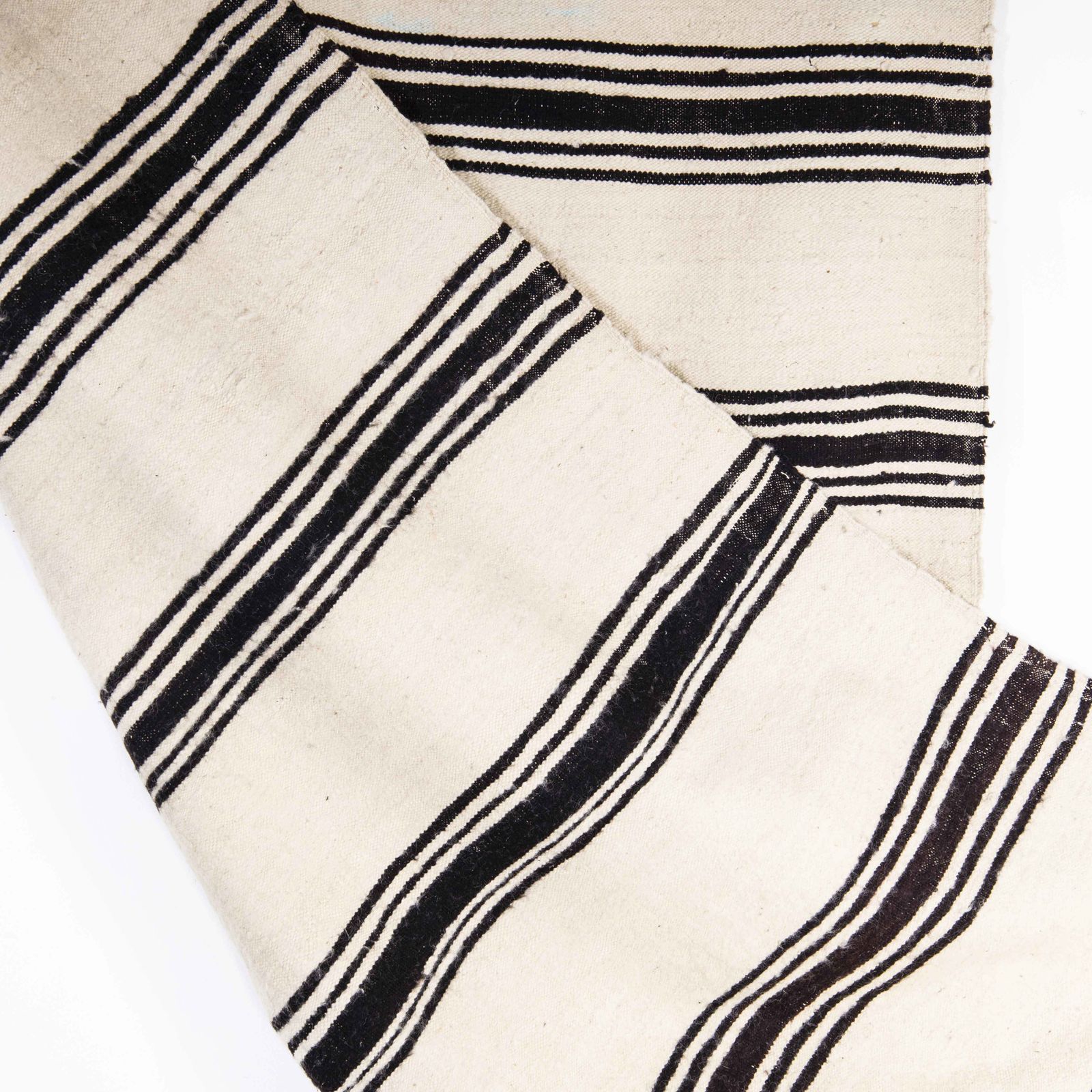 Vintage Berber Bold Monochrome Stripe Hanbel Rug photo vinterior