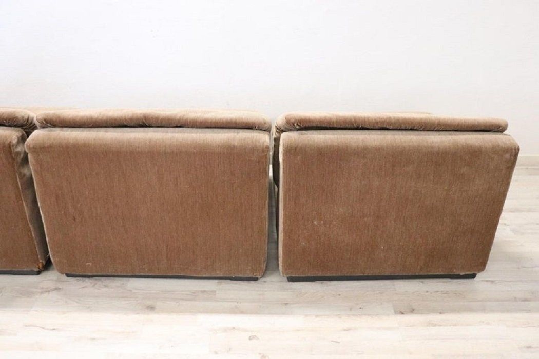 4745.48 Italian Design Velvet Modular Sofa By Busnelli, 1970s, Set Of 4 photo