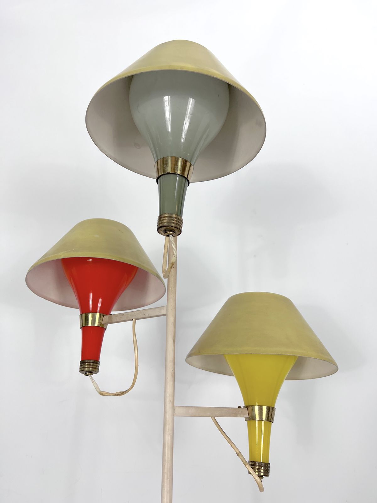photo vinterior Mid Century Modern Three Arms Floor Lamp By Stilux Milano. Italy 1950s