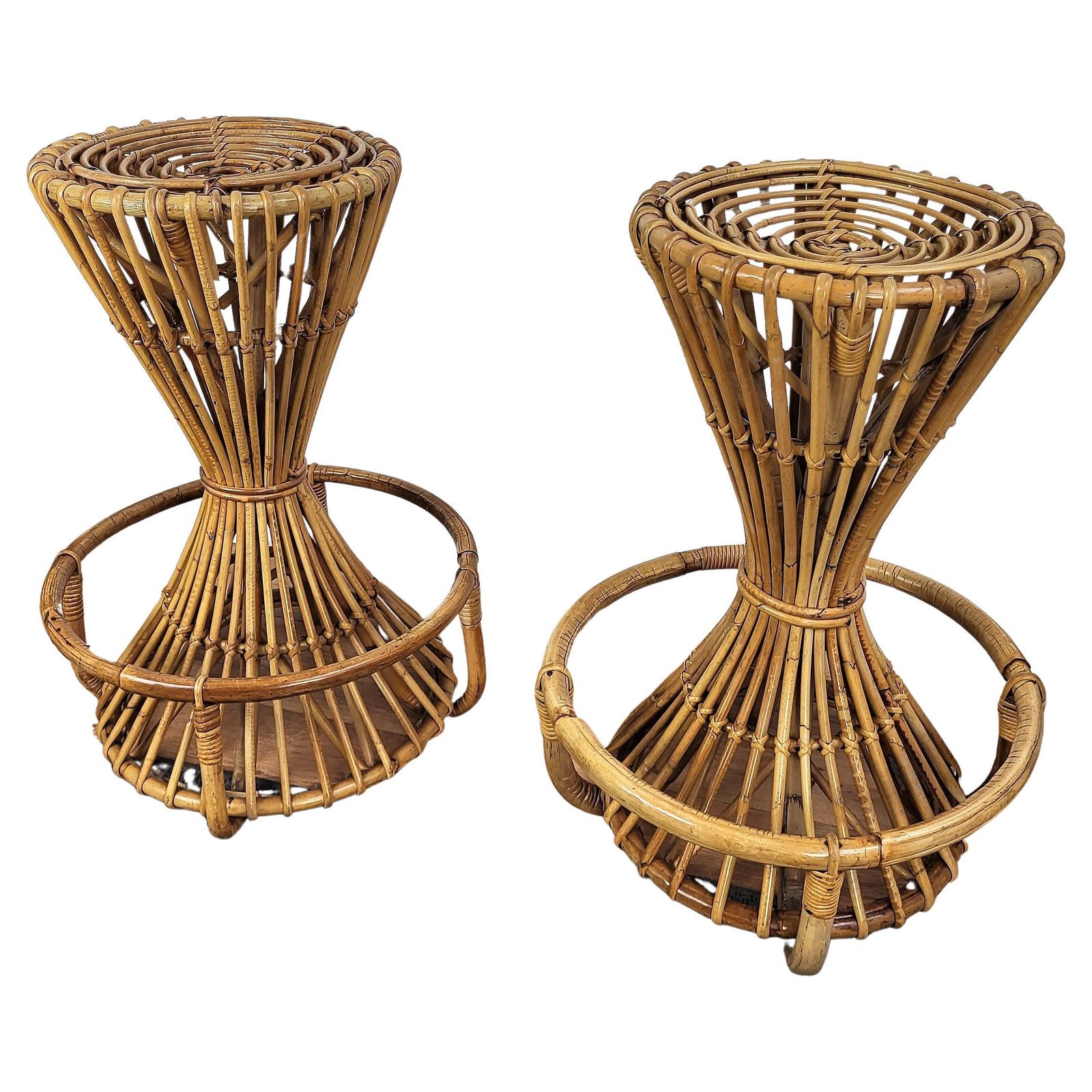 Pair Of 1960s Italian Bamboo Bohemian French Riviera Round Bar Stools Chairs