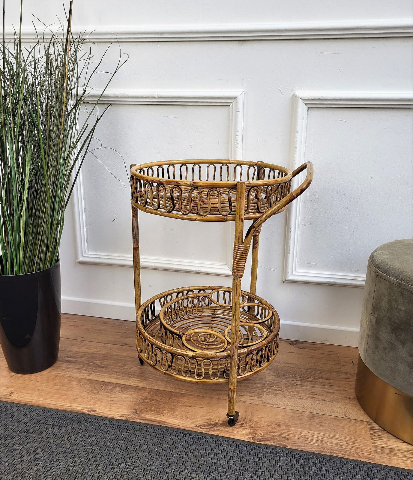 1960s Italian Bamboo Rattan Bohemian French Riviera Round Serving Bar Cart photo buy
