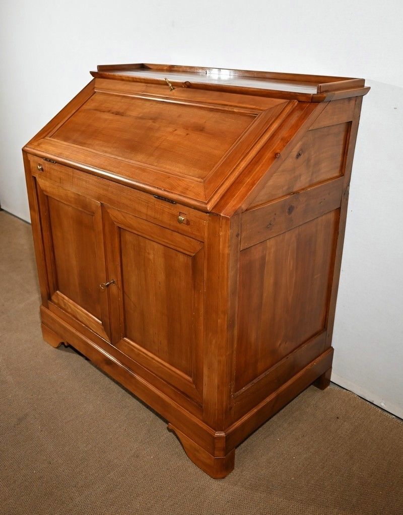 Regional Sloping Furniture In Cherry   Late 19th Century photo Furniture