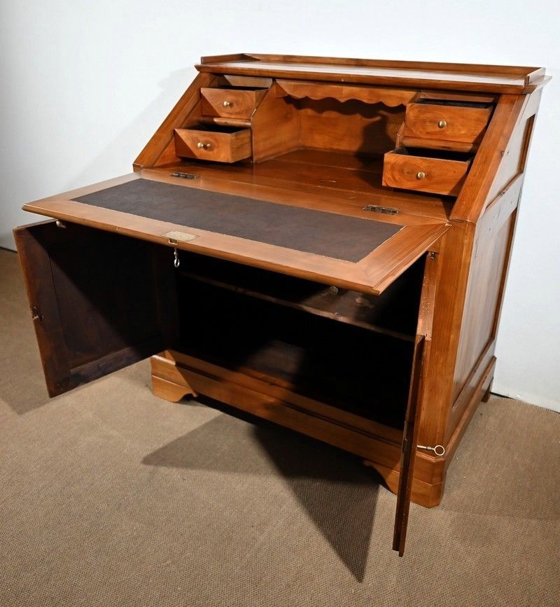 Regional Sloping Furniture In Cherry   Late 19th Century photo 2441.1