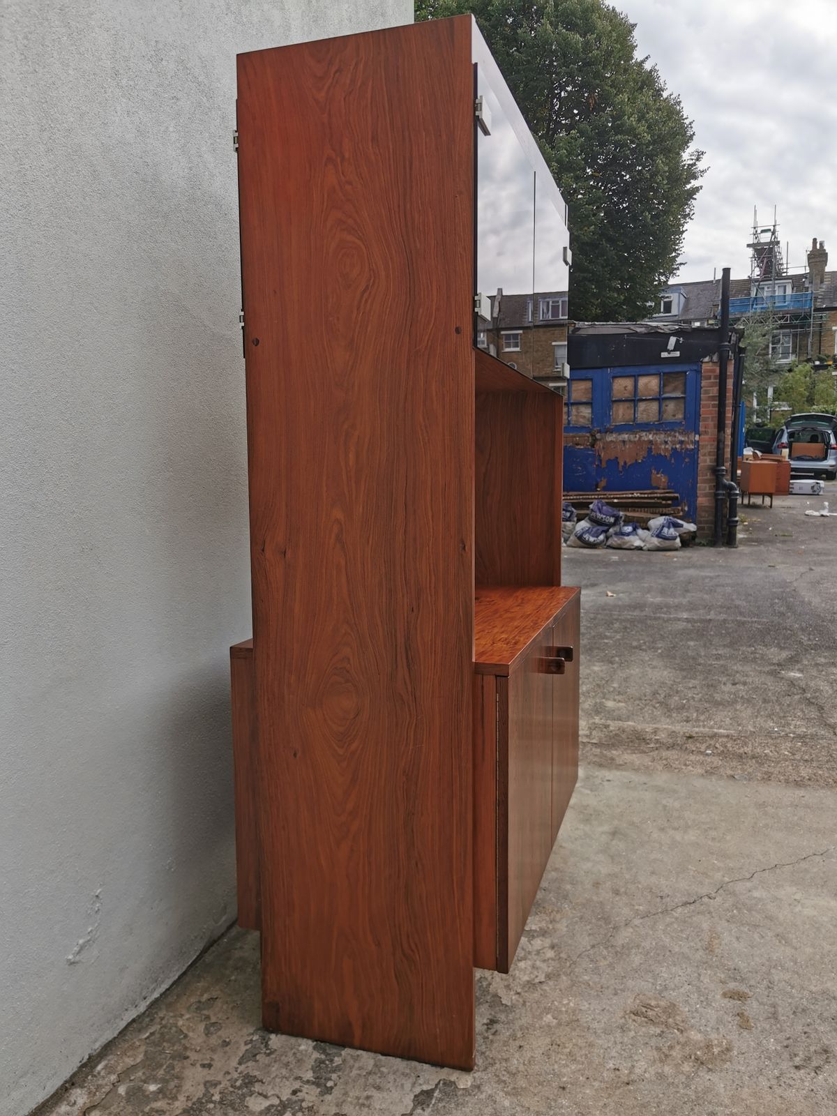Rosewood Room Dividers/Bookshelf photo 845.0