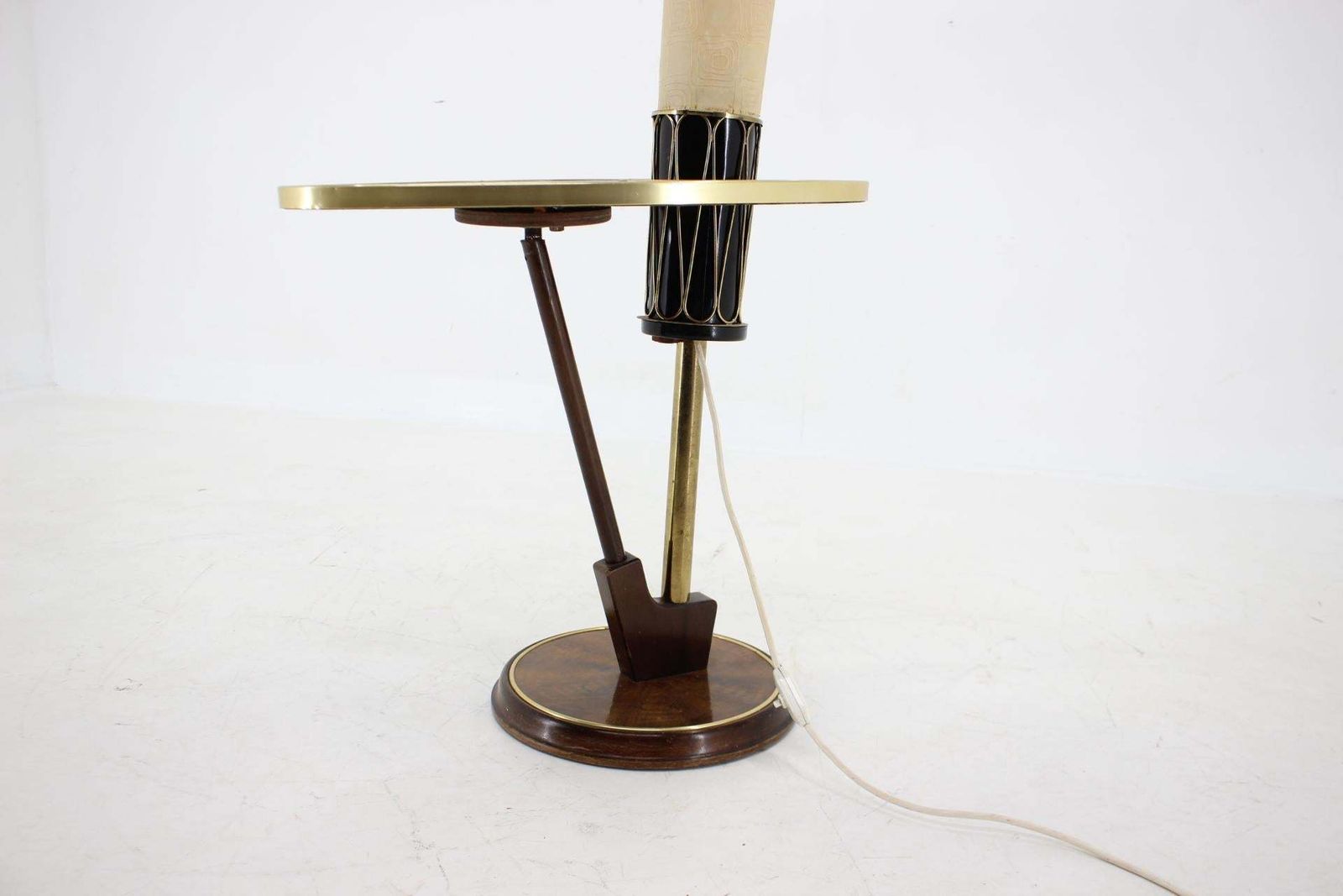 photo furniture Very Rare Midcentury Floor Lamp, France, 1960s