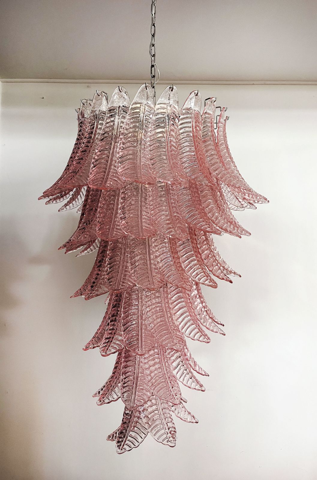 Huge Italian Murano Felci Glass Spiral Chandelier   83 Pink Glasses photo Lighting