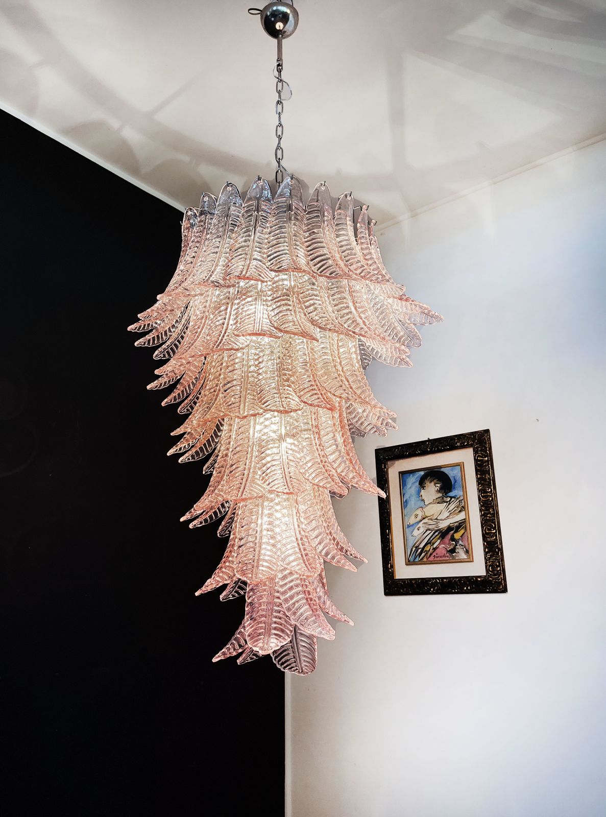 photo furniture Huge Italian Murano Felci Glass Spiral Chandelier   83 Pink Glasses