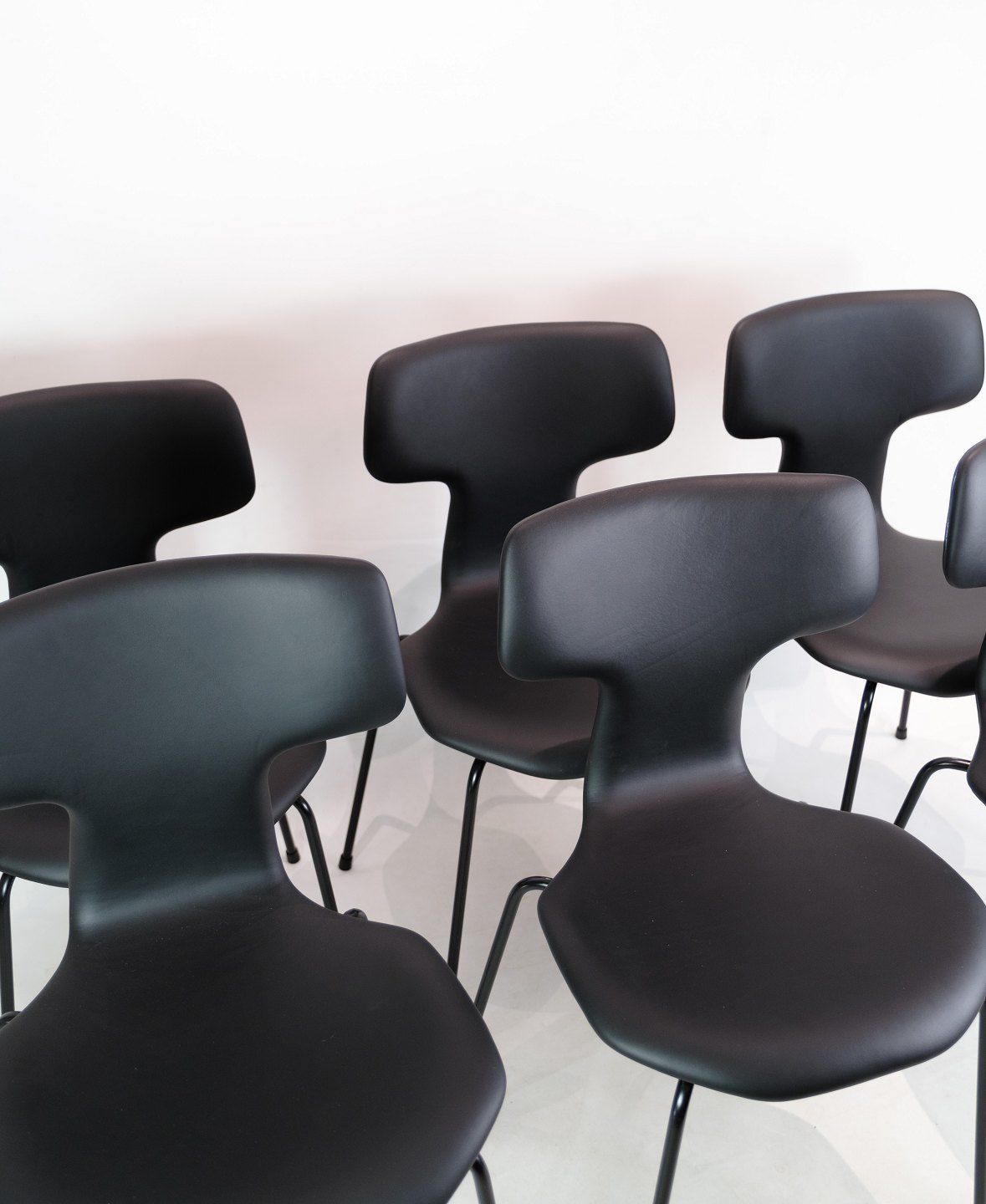 T Chair Model 3103 By Arne Jacobsen For Fritz Hansen photo furniture