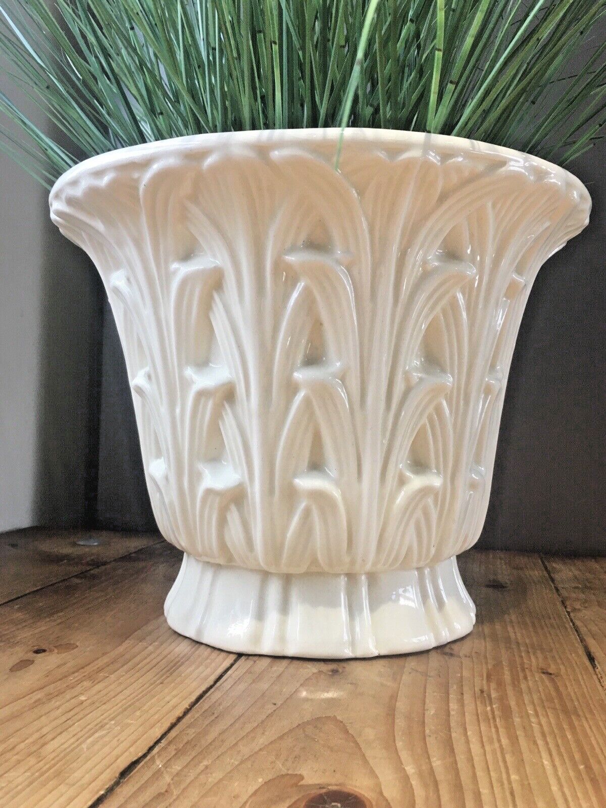 Rare Large Casa Fina Spain Reed Leaves Leaf Pottery Jardiniere Planter Plant Pot photo furniture