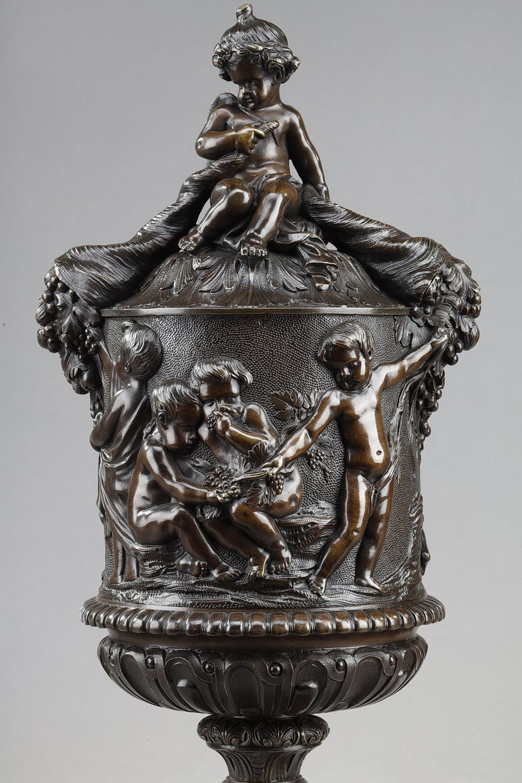 Bronze Vase With Harvesting Putti In The Gout Of Clodion, 19th Century photo for sale