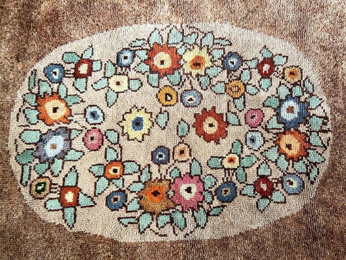 Scandinavian Style Brown Hook Rug, Mid Century High Pile Shag Rug