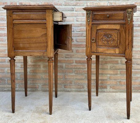 French Louis XVI Style Bedside Tables In Walnut, 1920, Set Of 2 photo vintage