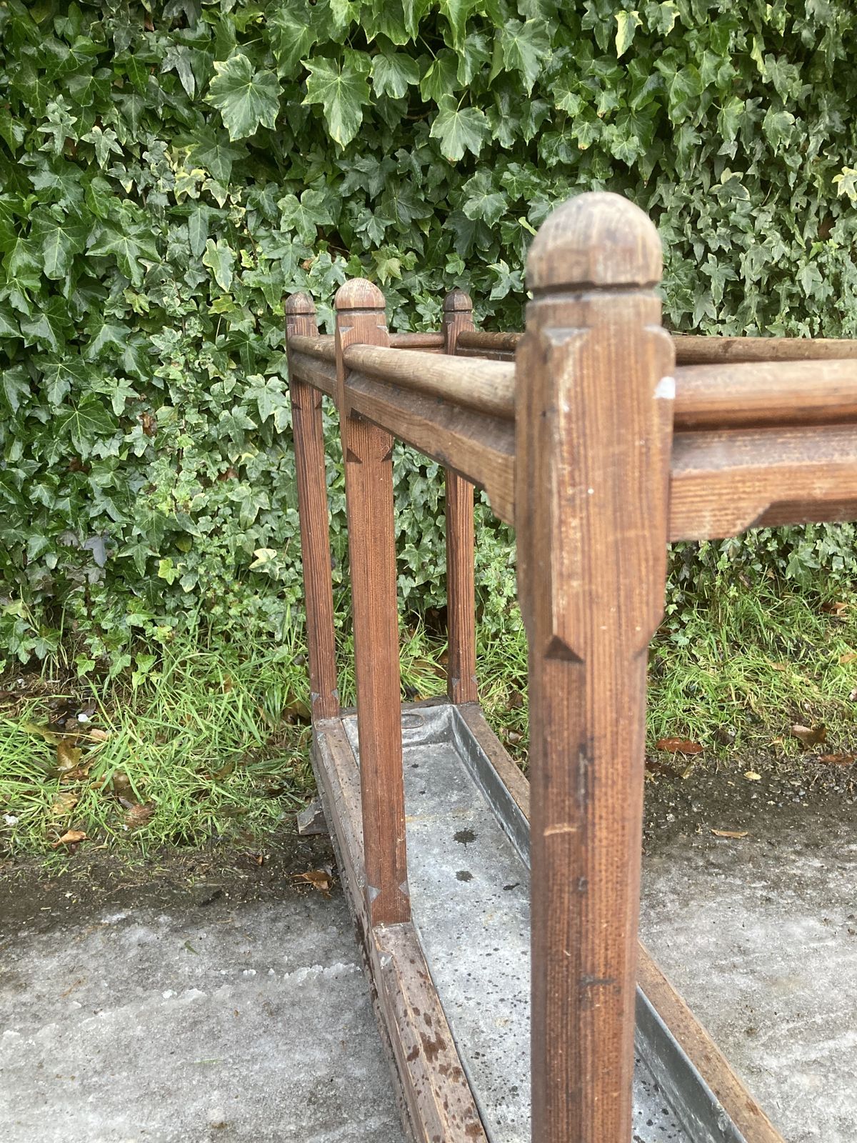 photo vintage Gothic Country House Victorian  Pitch Pine Umbrella / Stick Stand