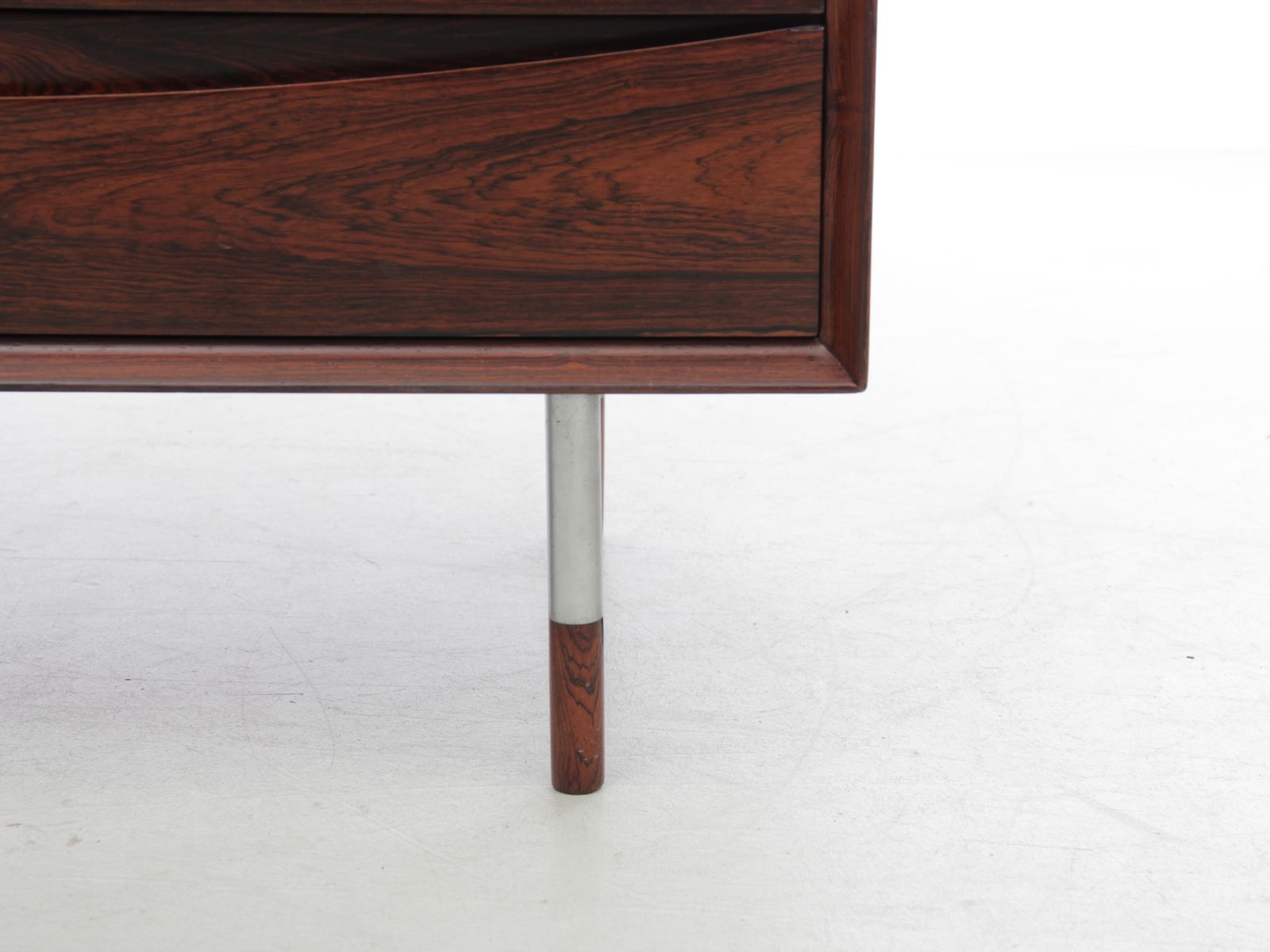Mid Century Modern Scandinavian Chest Of Drawers In Rosewood By Arne Vodder photo for sale
