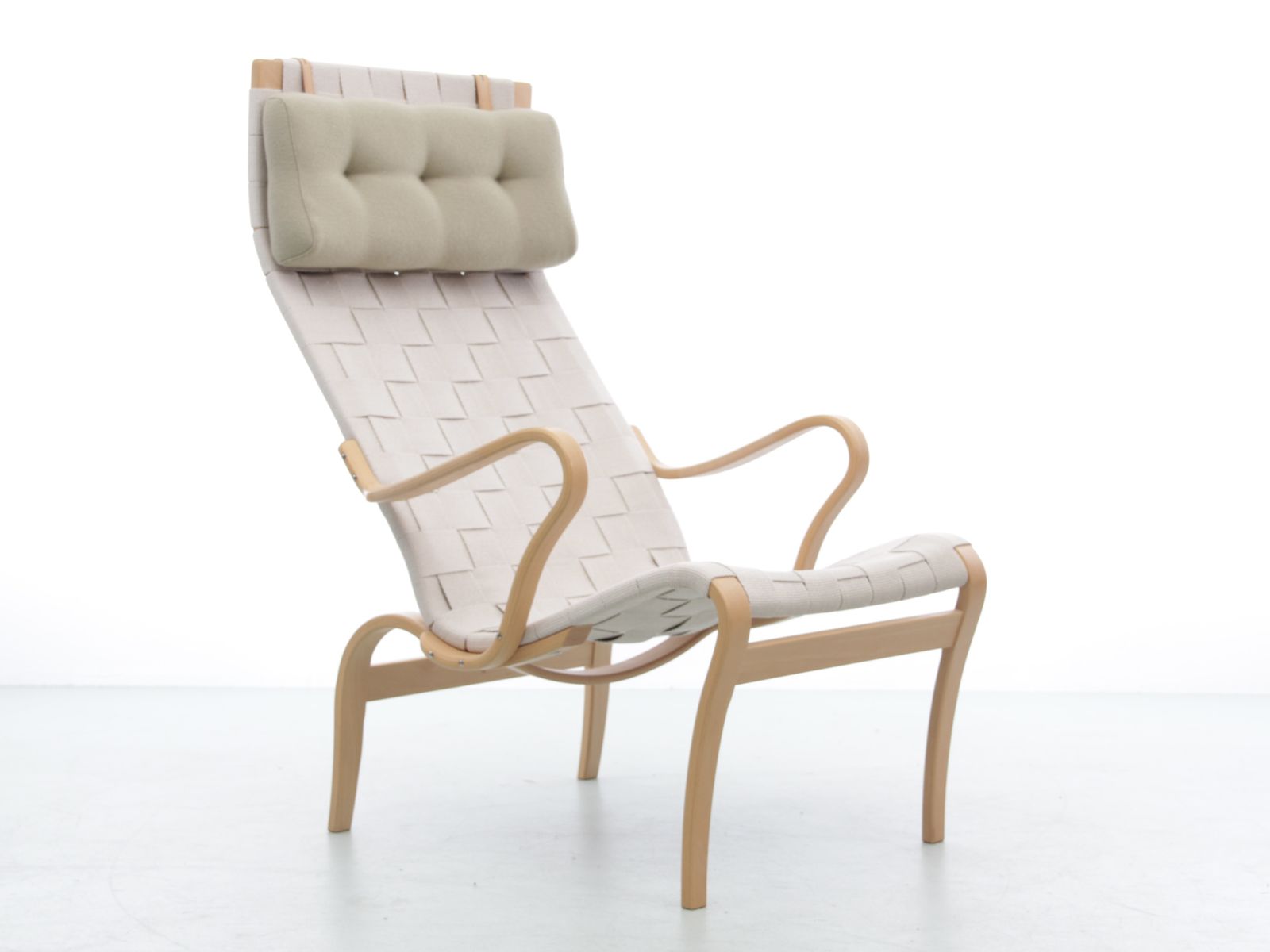 Mid Century Modern Scandinavian Pair Of Lounge Chair "Miranda" By Bruno Mathsson photo for sale