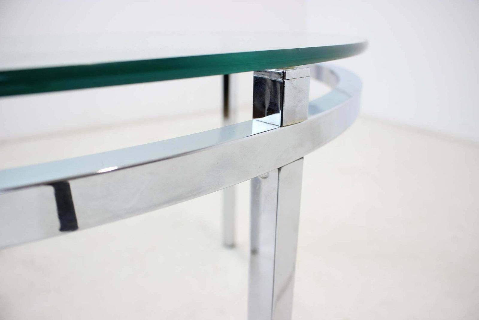 1970s Round Conference Table Chrome And Glass, Italy photo 736.0