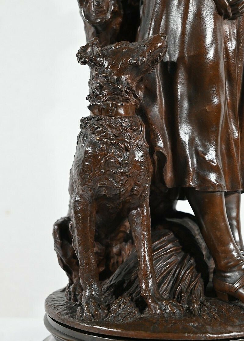 3749.2 Bronze "The Young Woman With A Dog", Signed El.Truffot   2nd Half Of The 19th Century photo