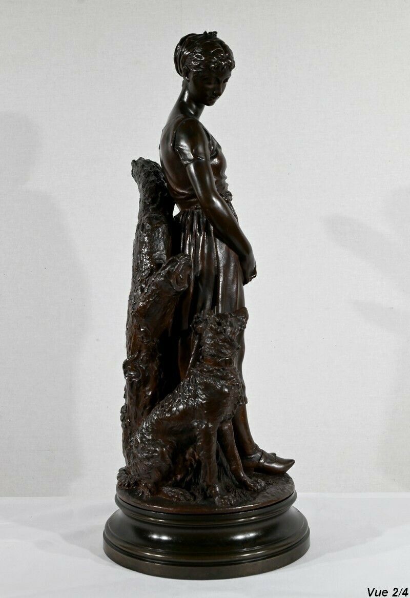 photo vintage Bronze "The Young Woman With A Dog", Signed El.Truffot   2nd Half Of The 19th Century