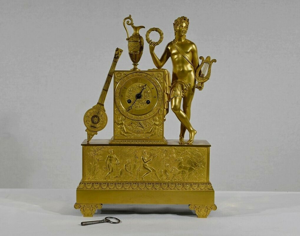 Clock In Gilt Bronze, Stamped "Leroy Palais Royal", Empire Period   Early 19th Century