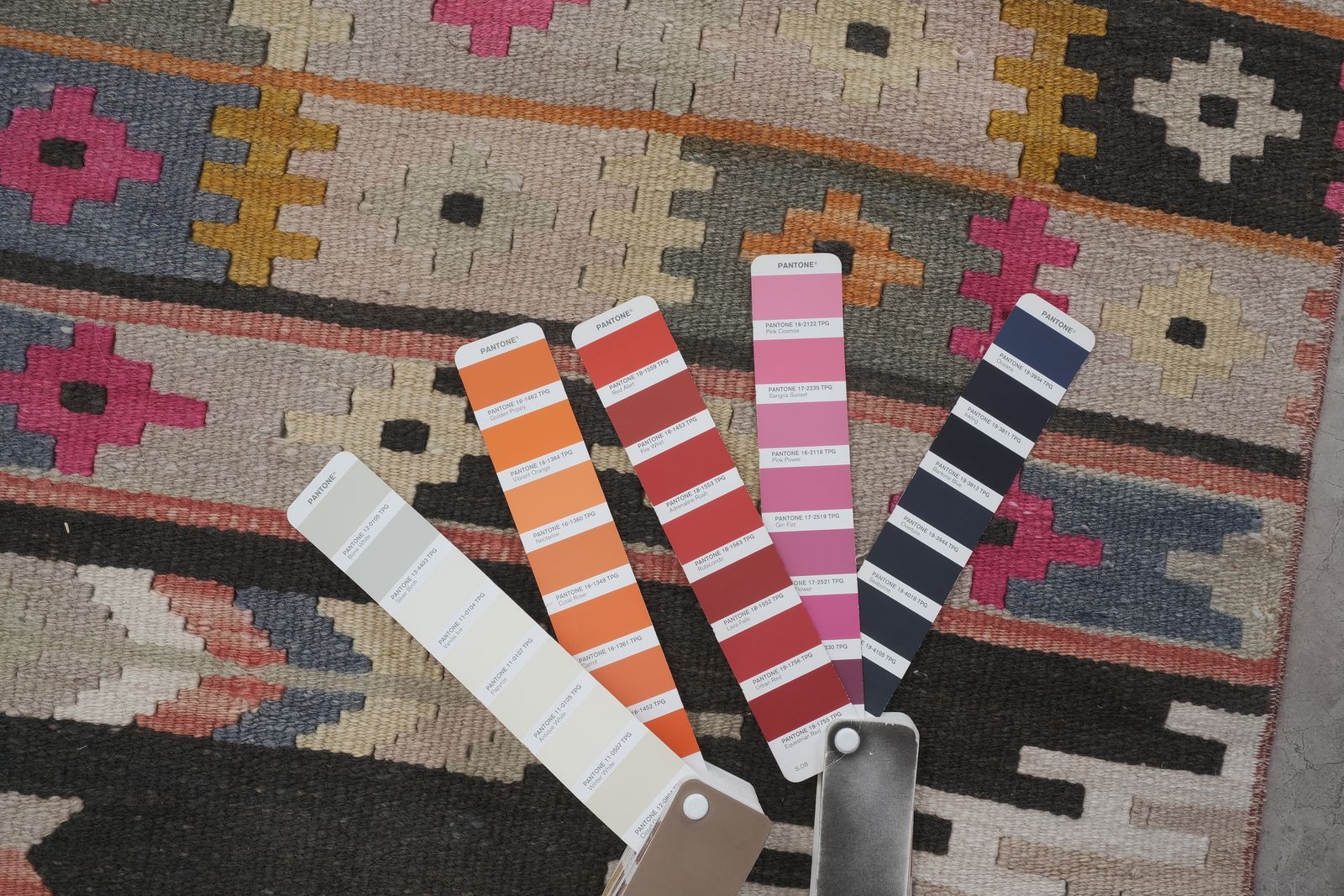 1960s Turkish Handmade Runner Rug Kilim   Extra Long Hallway photo vinterior
