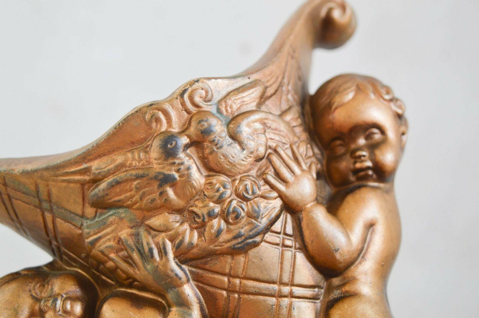 Rare Antique Cherub Gold Vase, Art Nouveau Baby Cherub Ornate Planter 22x20cm photo furniture