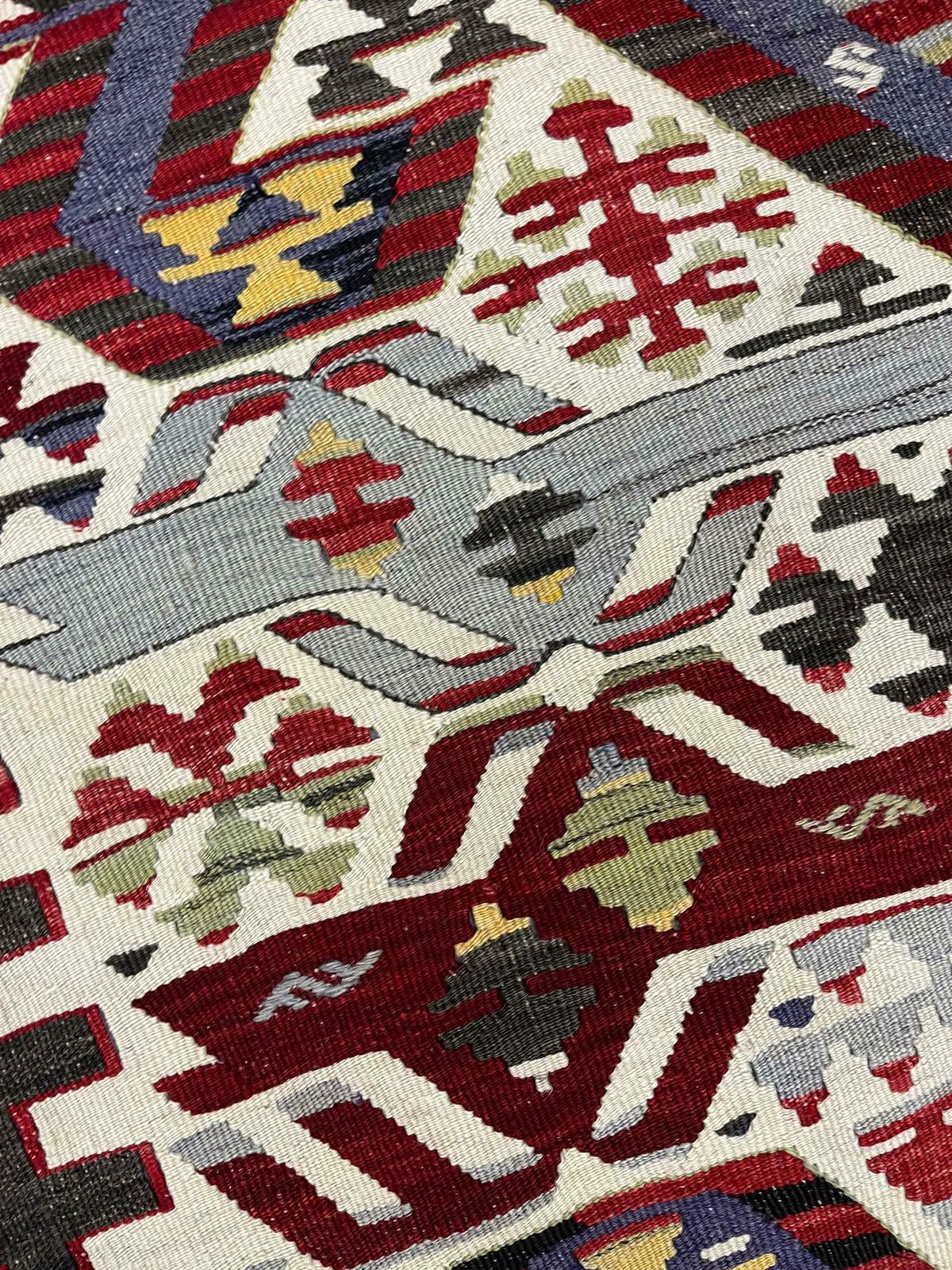 Geometric Kilim Rug Antique Traditional Handmade Carpet Area Rug photo Textiles