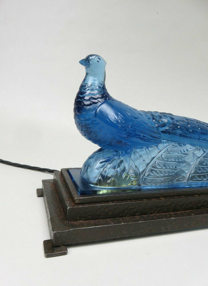 Extraordinary Art Deco Table Lamp "Peacock" In Blue Glass From Verlys France 1920s photo vintage