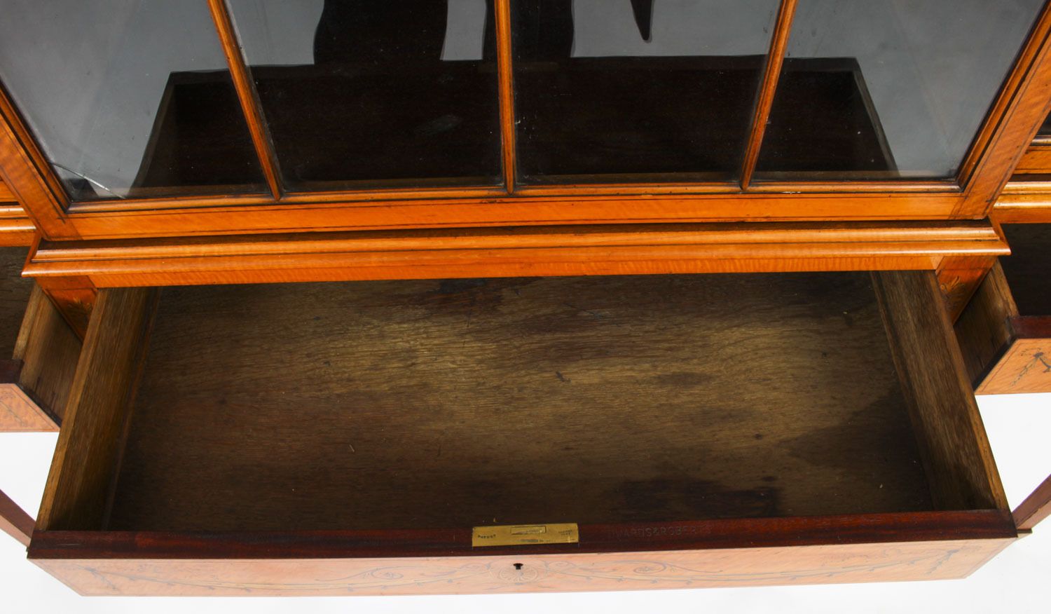 photo vinterior Antique Satinwood Breakfront Bookcase Display Cabinet Edwards & Roberts 19th C