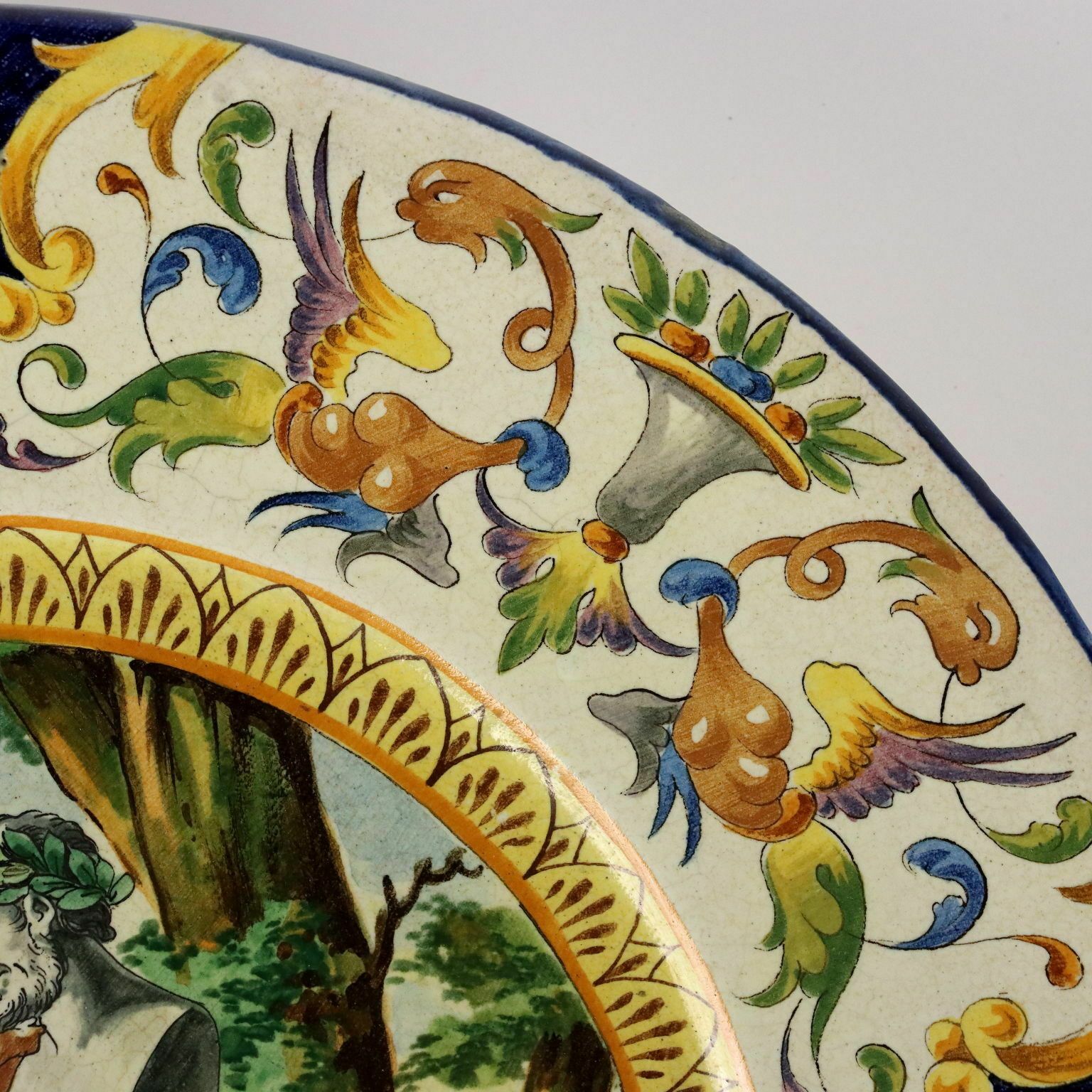 Parade Plate Ceramic Neo Renaissance Italy XX Century photo vinterior