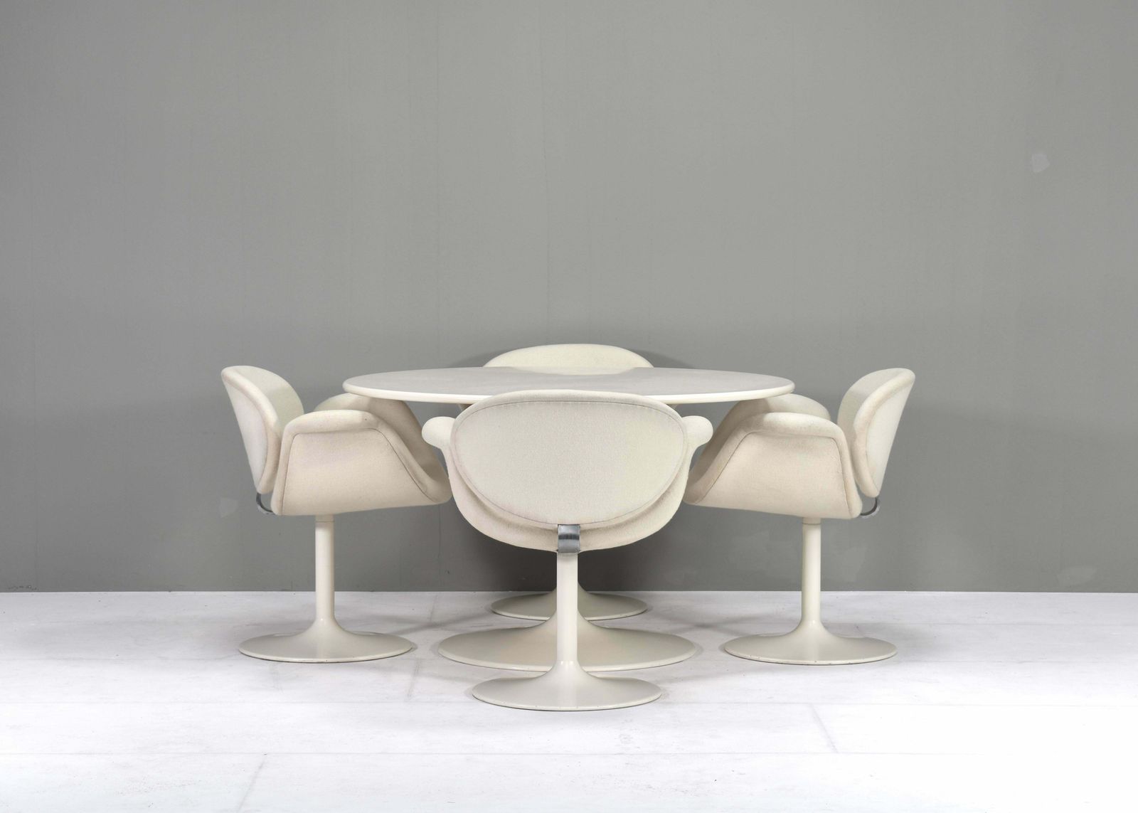 1st Edition 'Tulip' Dining Set By Pierre Paulin For Artifort, Netherlands, 1965 photo for sale