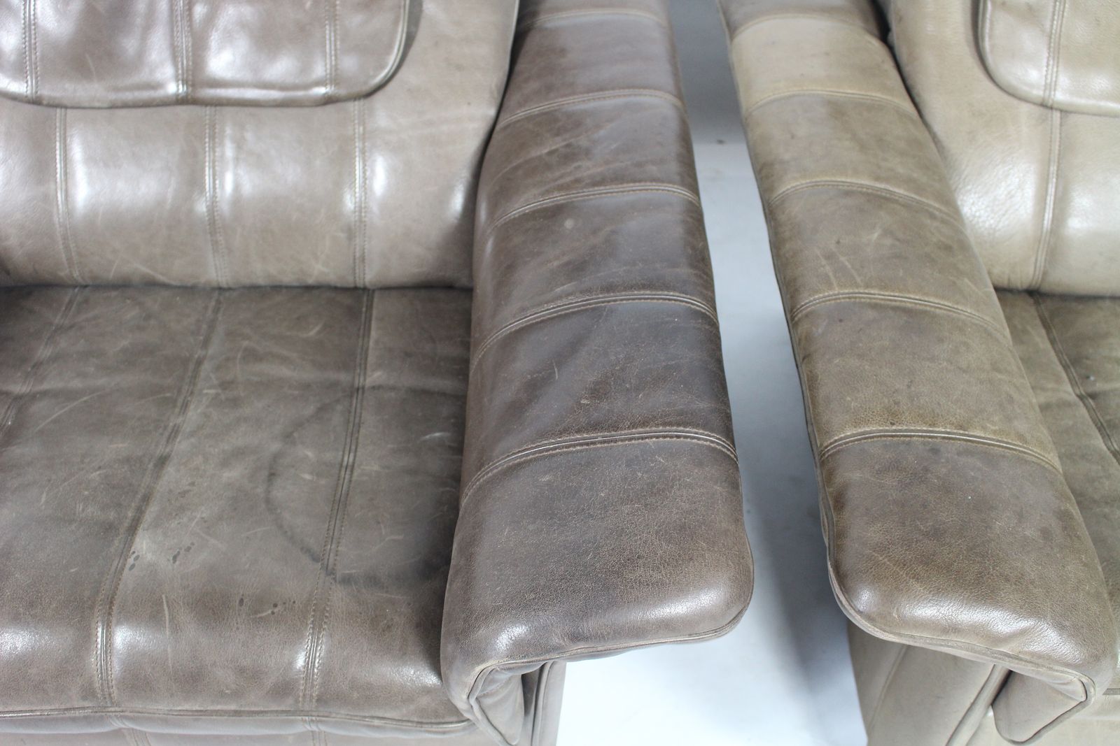 Buffalo Leather Lounge Chair By De Sede Of Switzerland 1970s'  photo furniture
