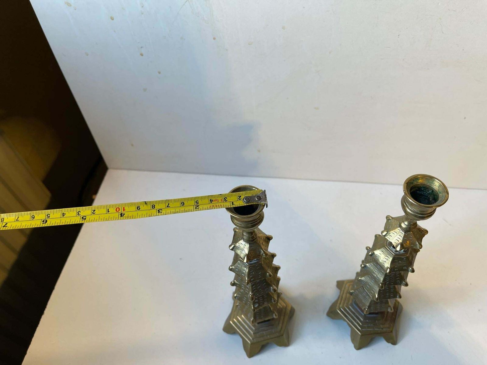 photo furniture Pair Of Old Chinese Pagoda Candlesticks In Brass