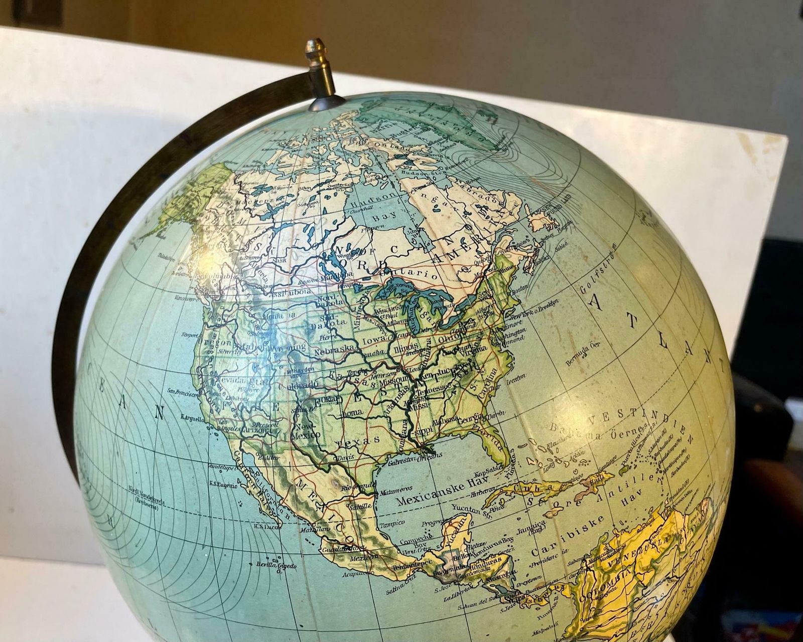 Danish Art Deco World Globe With Compass On A Wooden Base, Heimdal No. 34 photo vintage