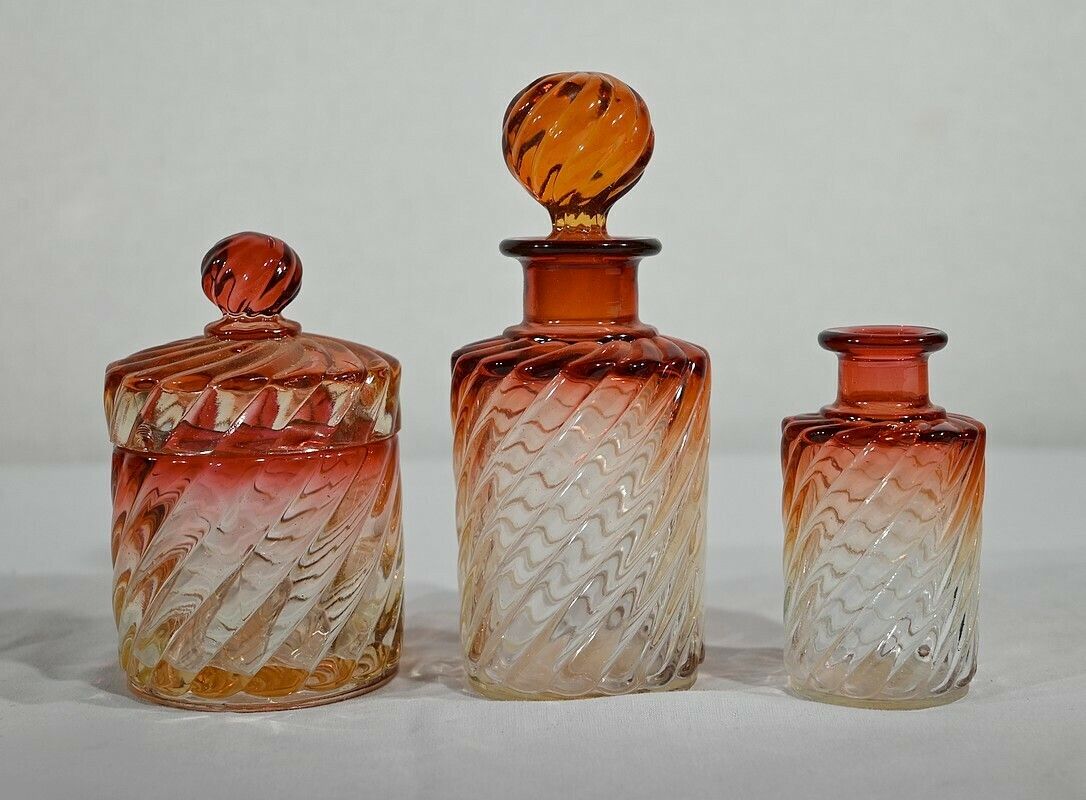 “Bambou Tors” Toilet Set In Baccarat Crystal – Late 19th Century photo for sale
