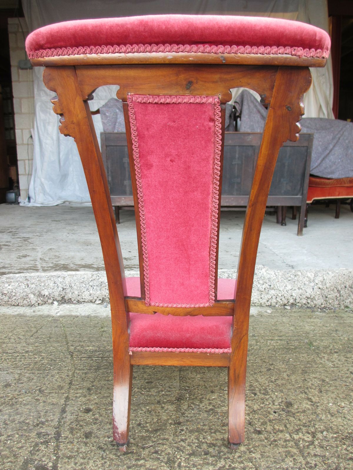 Victorian Carved Mahogany Upholstered Prie Dieu Chair On Castors photo buy