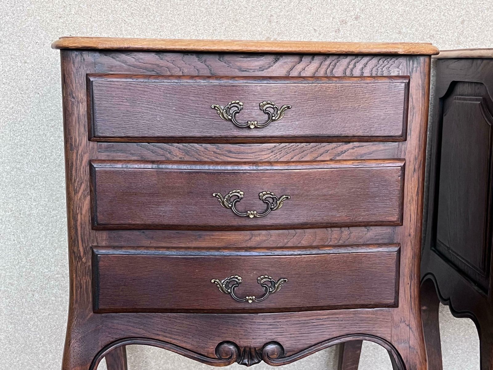 photo furniture Antique Louis XV French Darkness Oak Nightstands, Set Of 2