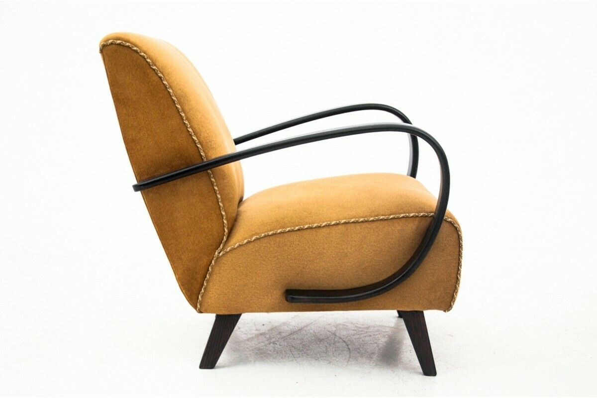 photo vinterior Pair Of Art Deco Armchairs, Designed By J. Halabala, Czech Republic, 1930s. After Renovation.