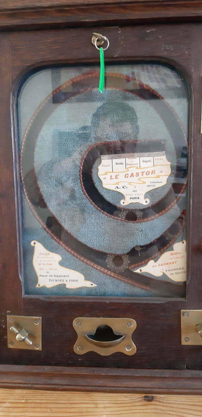 photo for sale Old Ball Machine Game "Le Castor" 1908 A.C