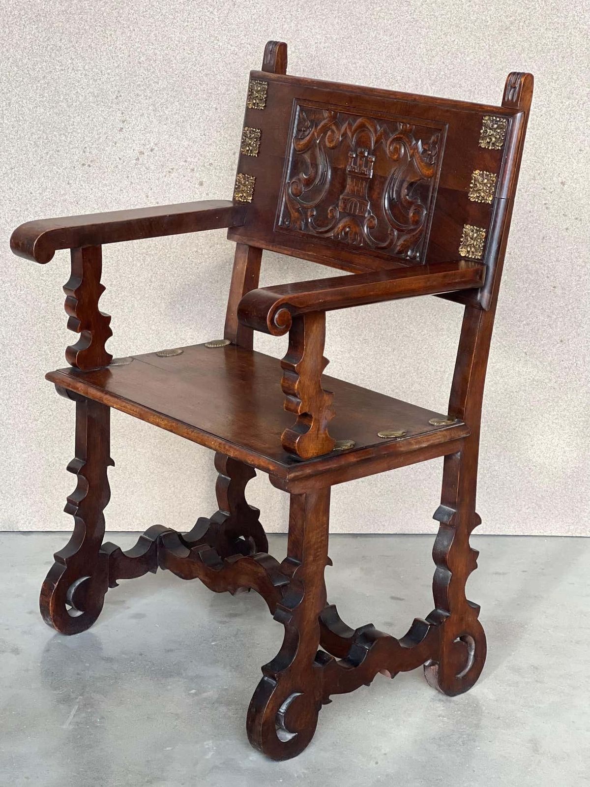Fauteuils d'autel coloniaux espagnols sculptés, siège et dossier en bois, XIXe siècle photo 3763.0