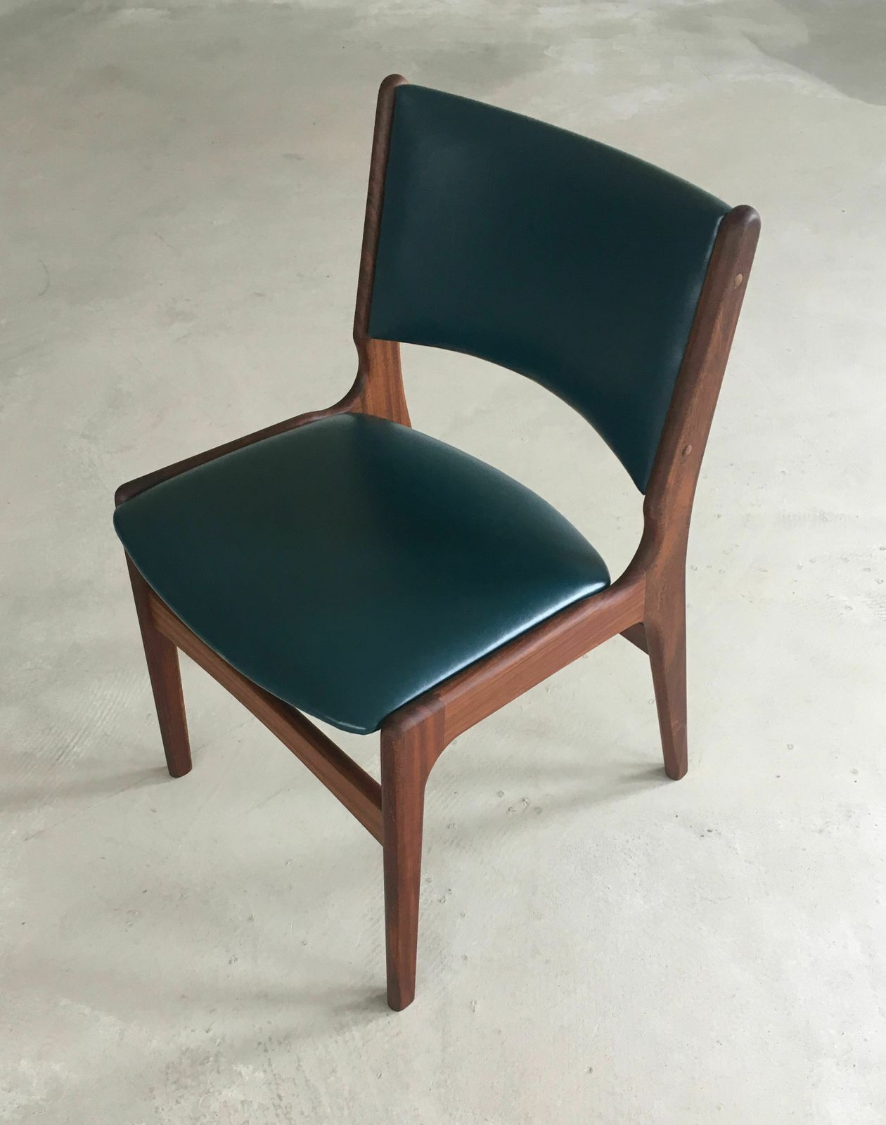 Set Of Six Restored Erik Buch Dining Chairs In Solid Teak, Custom Upholstery 1960's photo Furniture