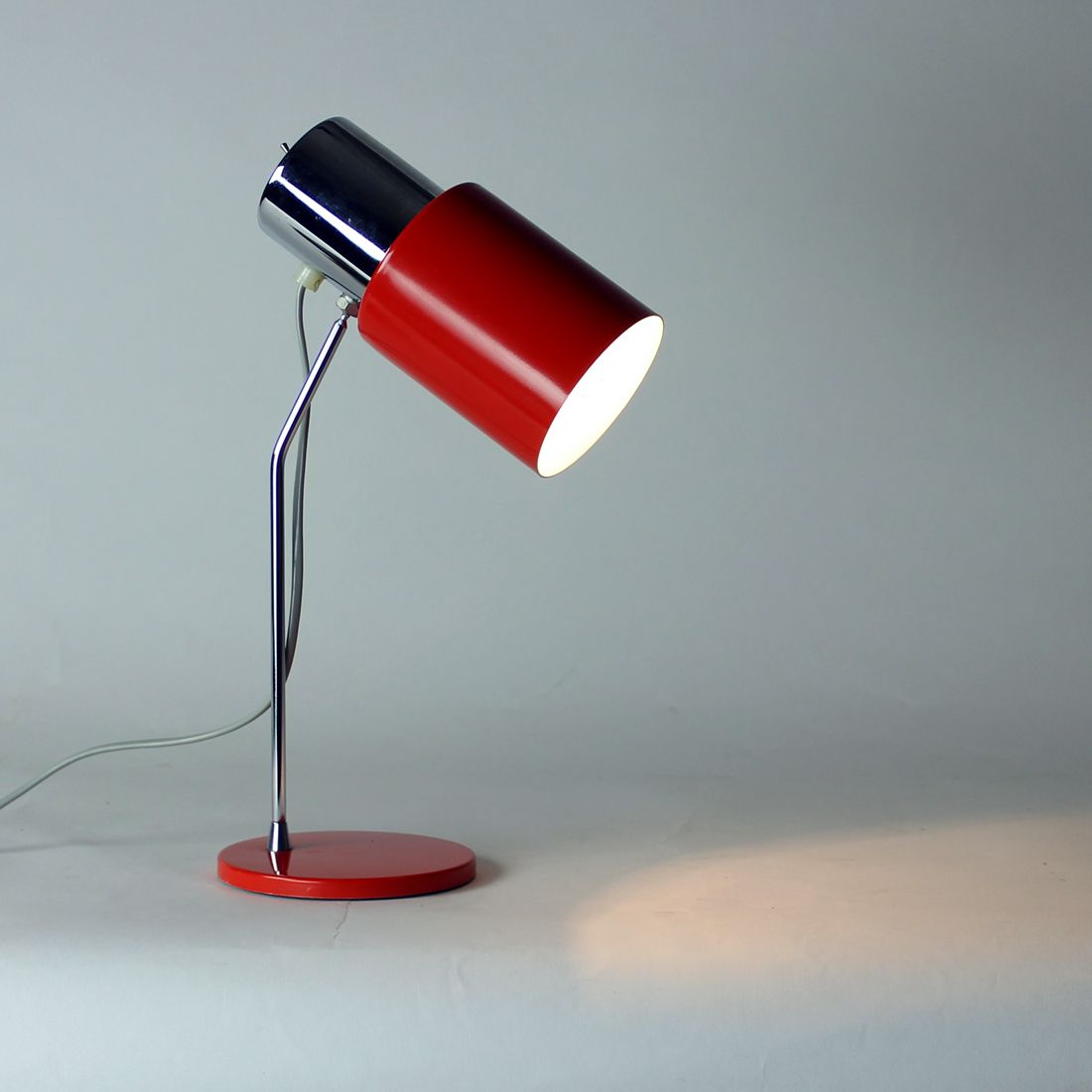 Table Lamp In Chrome And Red Metal, By Josef Hurka For Napako 1960s photo 350.0