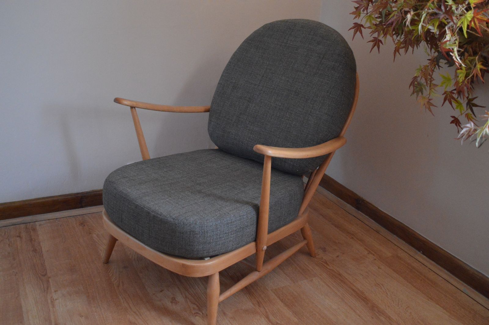 Ercol Armchair   Model 203 With Soft Grey Cushions photo vinterior
